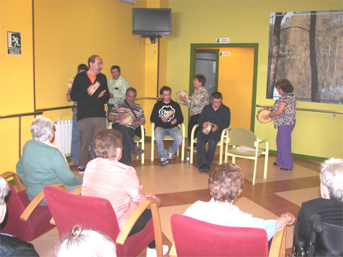 Recital de Pandeiretas no Centro Arroupar